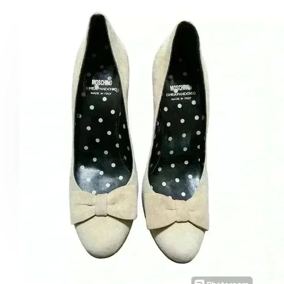 Moschino Cheap and Chic Beige Suede Stiletto/Pump Heels Size 7.5